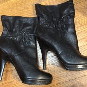 Michael Kors Black Leather Heeled Boots